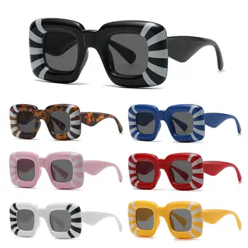2023 Noi Femeile Dungă Pătrat ochelari de Soare la Modă Punk Ochelari de Soare pentru Barbati Vintage Rama Groasă Nuante UV400 Ochelari Petrecere