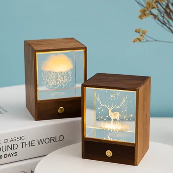 Cadou creativ din lemn luminos de cristal elan astronaut lumina de noapte decoratiuni pentru bărbați și femei cadouri Z1
